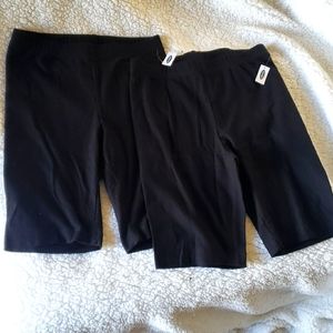 Old navy black bike shorts NWT - Size medium